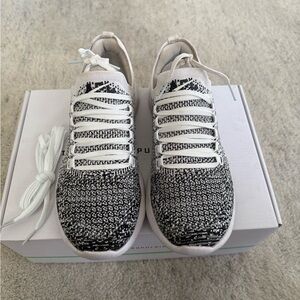 APL TechLoom Breeze Running Shoe in Ombre